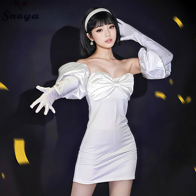 Synthetic Braided Wigs For Black Women - ชุดคอสเพลย์ Snoya Sua พร้อมวิกผมสังเคราะห์ ชุดคอสเพลย์อนิเมะเอเลี่ยนสำหรับการแสดง ประกอบด้วยผมสั้นสีดำและชุดเดรสสีขาวสำหรับผู้หญิง